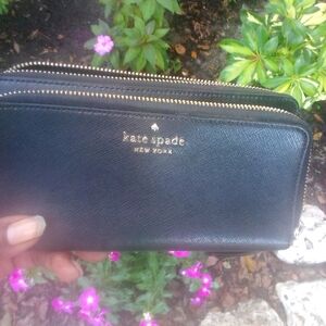 Kate Spade New York designer wallet